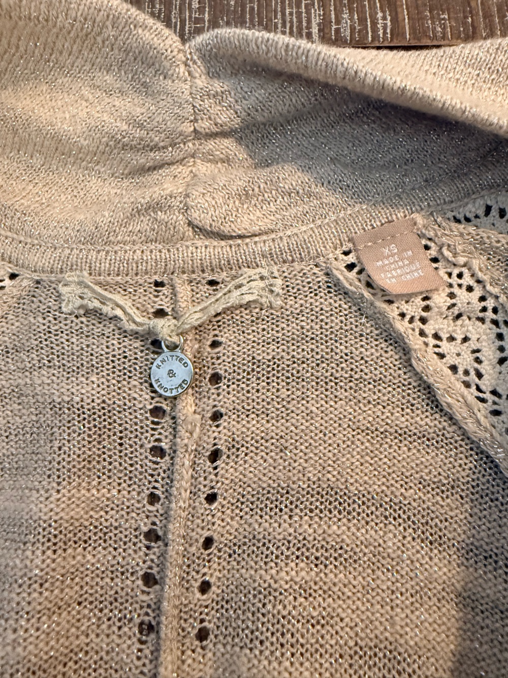 Anthropologie Knitted Knotted Womens Top Beige Sparkly Silver Cowl Neck. XS - Picture 4 of 5
